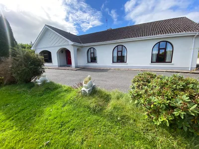 The Commons, Grenagh, Co. Cork €1,450 pm